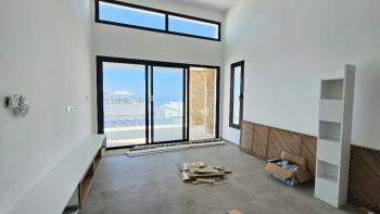 Girne, Esentepe Bölgesinde, Kapanmaz Deniz Manzarasına Sahip, Satılık 3+1 Villa