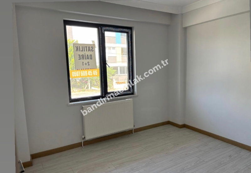 Gönen manyas yolunda sıfır daire