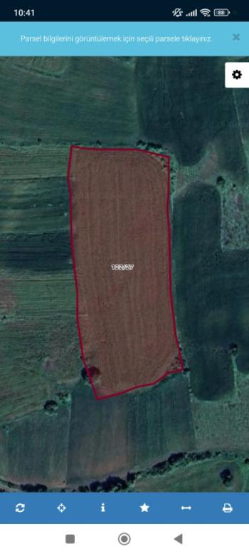 GÜVENAY-AMASYA TAŞOVA HACIBEY KÖYÜNDE 11580 M2 SATILIK TARLA