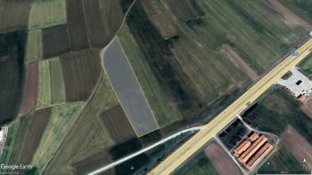 GÜVENAY – ÇORUM SARIMBEY ALACA KAVŞAĞI GELMEDEN 13.845 M² SATILIK TARLA