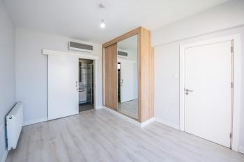 Kıbrıs Girne Doğanköy Bölgesinde Site İçerisinde Satılık Lüx 3+1 Müstakil Villa