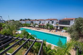 Kıbrıs Girne Doğanköy Bölgesinde Site İçerisinde Kiralık  Lüx 3+1 Müstakil Villa