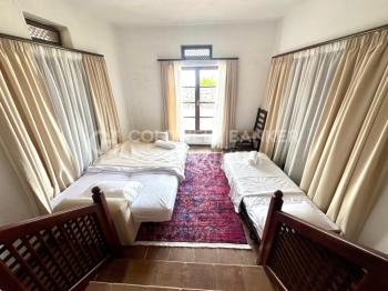 KKTC Girne Bellapais 3+1 Büyüleyici Manzaralı Kiralık Villa