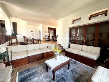 KKTC Girne Bellapais 3+1 Büyüleyici Manzaralı Kiralık Villa