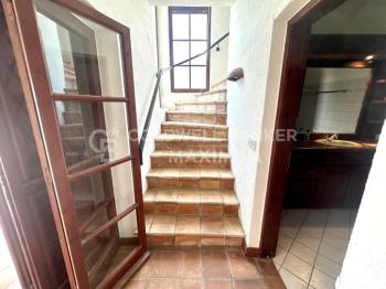 KKTC Girne Bellapais 3+1 Büyüleyici Manzaralı Kiralık Villa