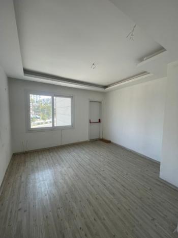 DEEP'TEN GENİŞ OTURUMLU DENİZE YÜRÜME MESAFESİNDE 3+1 DAİRE