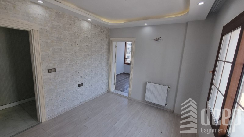 DEEP'TEN GENİŞ OTURUMLU FERAH 4+1 DAİRE