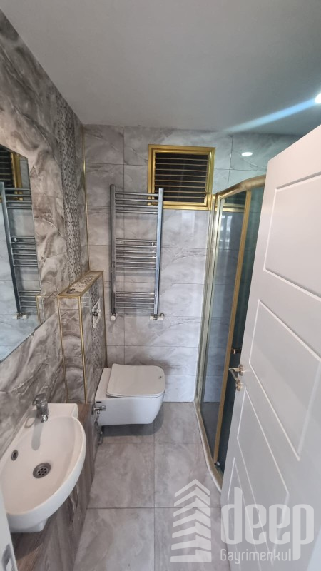 DEEP'TEN GENİŞ OTURUMLU FERAH 4+1 DAİRE