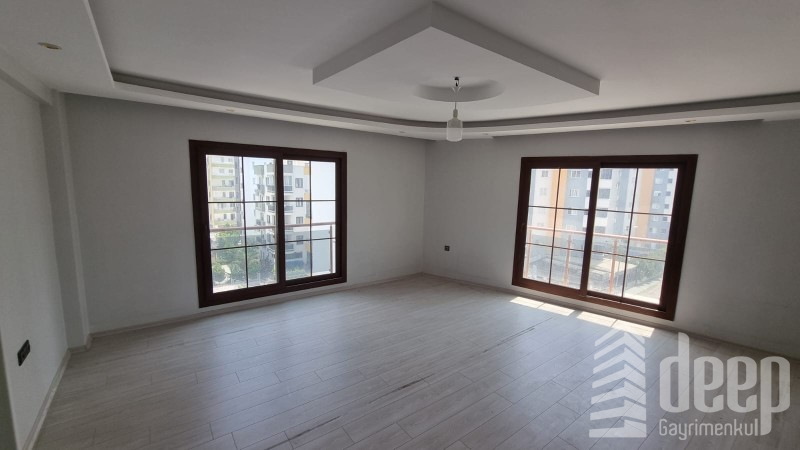 DEEP'TEN GENİŞ OTURUMLU FERAH 4+1 DAİRE