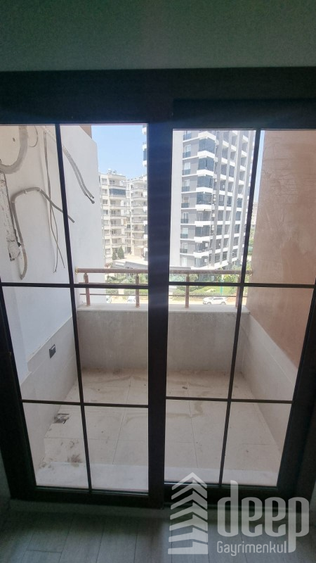 DEEP'TEN GENİŞ OTURUMLU FERAH 4+1 DAİRE