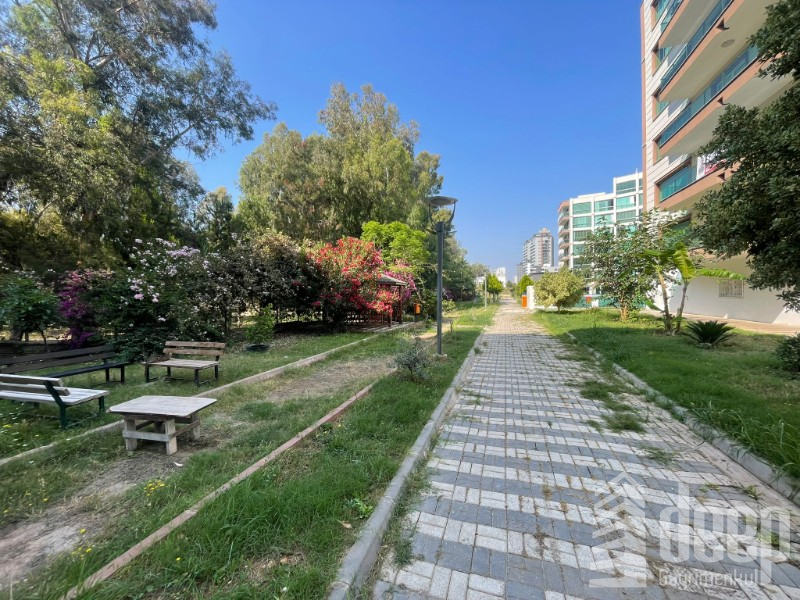 DEEP'TEN GENİŞ OTURUMLU DENİZE YÜRÜME MESAFESİNDE 3+1 DAİRE