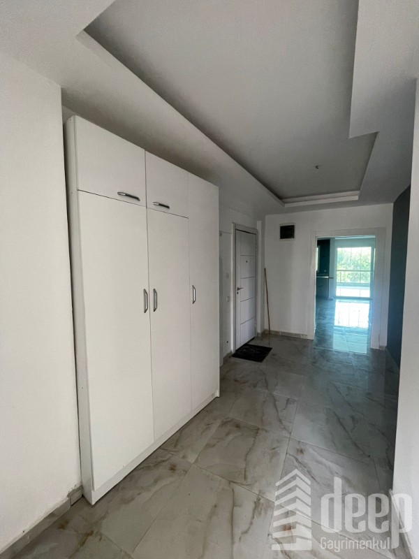 DEEP'TEN GENİŞ OTURUMLU DENİZE YÜRÜME MESAFESİNDE 3+1 DAİRE