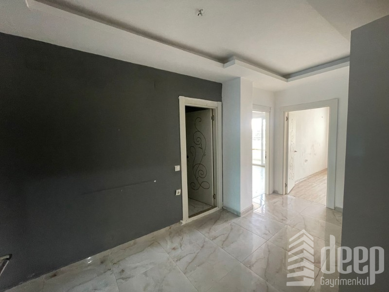 DEEP'TEN GENİŞ OTURUMLU DENİZE YÜRÜME MESAFESİNDE 3+1 DAİRE