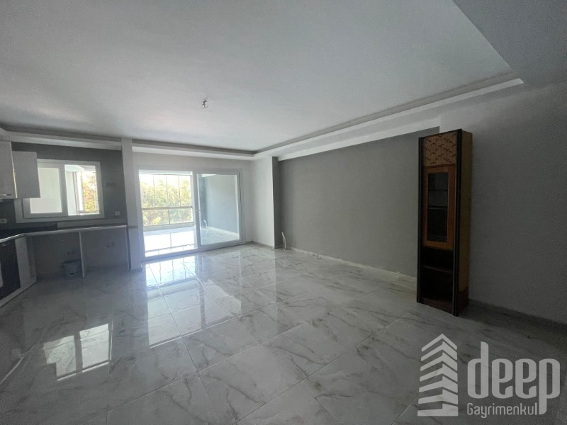 DEEP'TEN GENİŞ OTURUMLU DENİZE YÜRÜME MESAFESİNDE 3+1 DAİRE