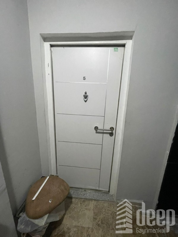 DEEP'TEN GENİŞ OTURUMLU DENİZE YÜRÜME MESAFESİNDE 3+1 DAİRE