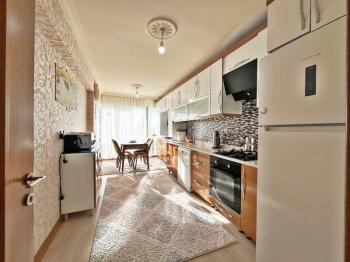 ALTIAĞAÇ MAH  ÇOK  BAKIMLI VE 130 M2 KARE SATILIK 3+1 DAİRE 