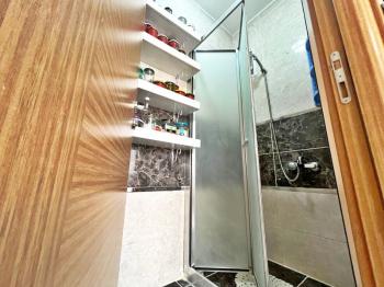 ALTIAĞAÇ MAH  ÇOK  BAKIMLI VE 130 M2 KARE SATILIK 3+1 DAİRE 
