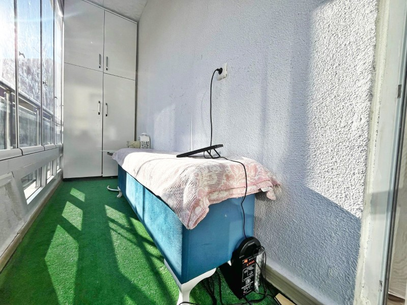 ALTIAĞAÇ MAH  ÇOK  BAKIMLI VE 130 M2 KARE SATILIK 3+1 DAİRE 