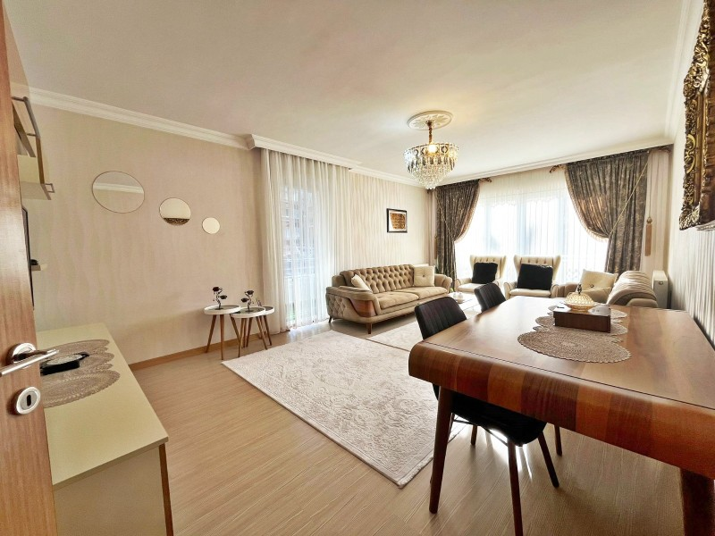 ALTIAĞAÇ MAH  ÇOK  BAKIMLI VE 130 M2 KARE SATILIK 3+1 DAİRE 