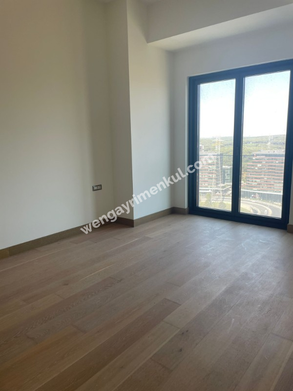 NUROL LİFE  3,5+1 BOŞ 11. KAT  VADİ İSTANBUL CEPHE 