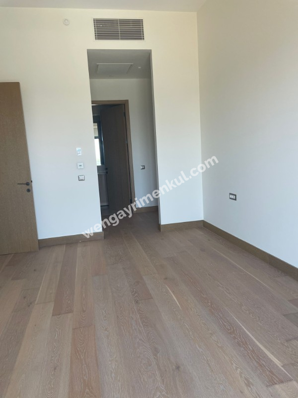 NUROL LİFE  3,5+1 BOŞ 11. KAT  VADİ İSTANBUL CEPHE 
