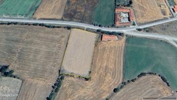 GÜVENAY – ÇORUM MERKEZ BUĞDÜZ KÖYÜ–YOL KENARI SATILIK TARLA