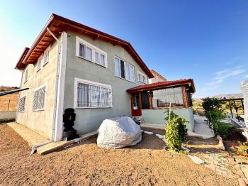 GÜVENAY – ÇORUM KURUÇAY YOLU SATILIK VİLLALI BAĞ