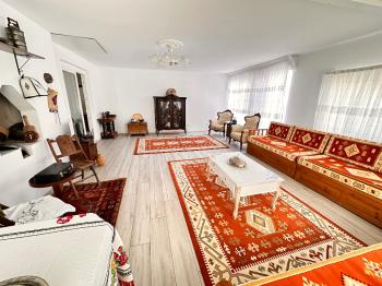 GÜVENAY – ÇORUM KURUÇAY YOLU SATILIK VİLLALI BAĞ