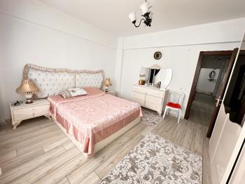 GÜVENAY – ÇORUM KURUÇAY YOLU SATILIK VİLLALI BAĞ