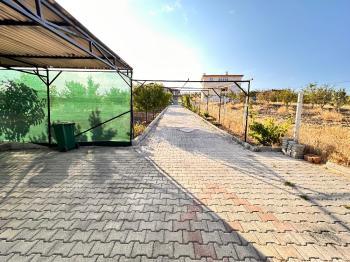 GÜVENAY – ÇORUM KURUÇAY YOLU SATILIK VİLLALI BAĞ