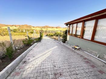 GÜVENAY – ÇORUM KURUÇAY YOLU SATILIK VİLLALI BAĞ