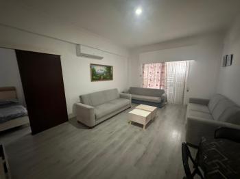GİRNE MERKEZDE AYLIK ÖDEMELİ  EŞYALI 1+1 KİRALIK DAİRE