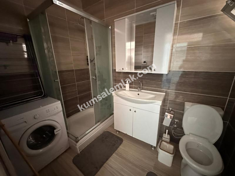 GİRNE MERKEZDE AYLIK ÖDEMELİ  EŞYALI 1+1 KİRALIK DAİRE