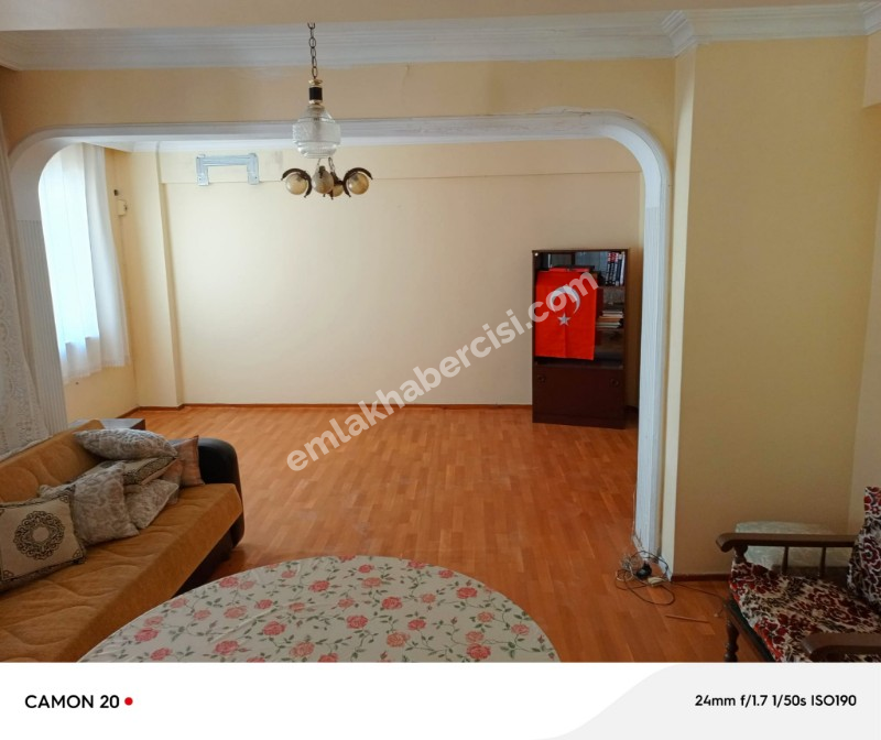 EMLAK HABERCİSİ 'NDEN MUDANYA TARİHİ GİRİT MAHALLESİ'NDE, ASANSÖRLÜ BİNADA, DENİZ GÖRÜR 2+1 ARA KAT DAİRE