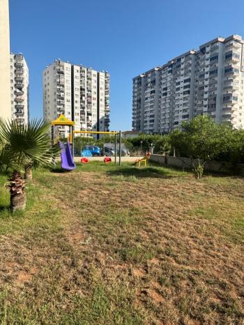 DEEP'TEN ÇEŞMELİ'DE SATILIK LÜKS 1+1 DAİRE