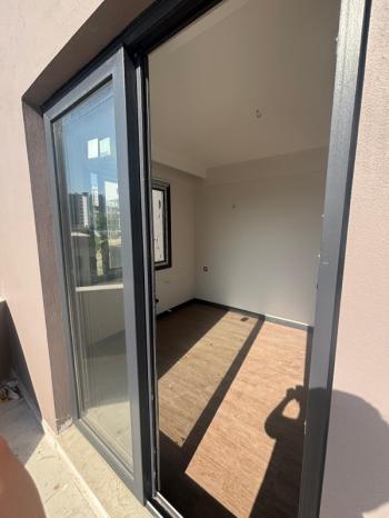 DEEP'TEN ÇEŞMELİ'DE SATILIK LÜKS 1+1 DAİRE