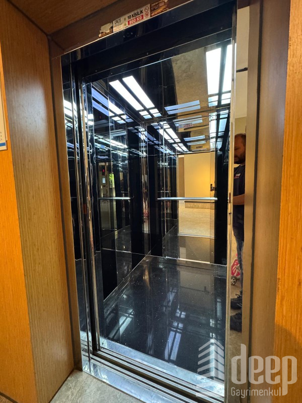 DEEP'TEN TIP FAKÜLTESİ CİVARI HAVUZLU D.GAZLI KİRALIK 2+1 DAİRE