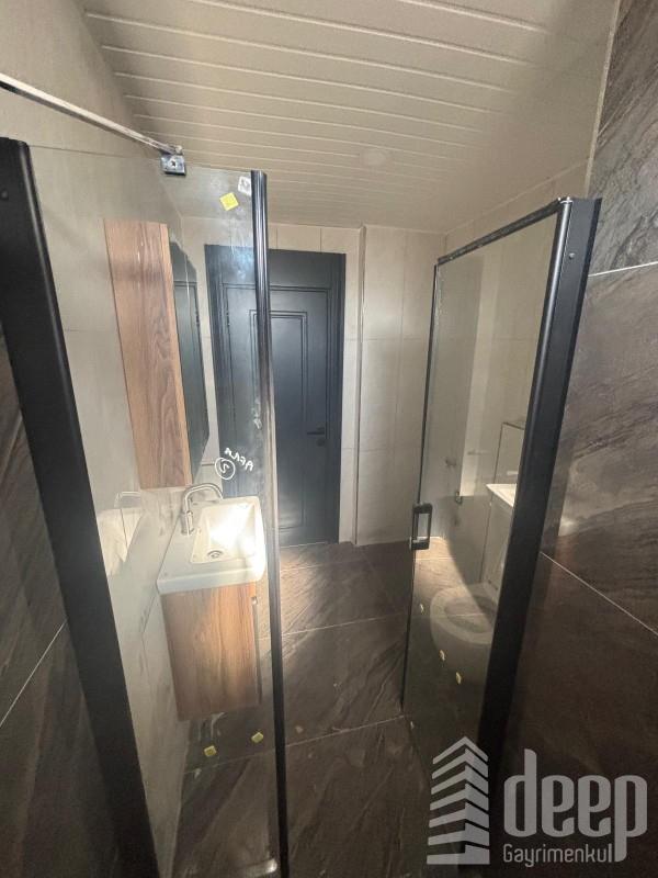 DEEP'TEN ÇEŞMELİ'DE SATILIK LÜKS 1+1 DAİRE