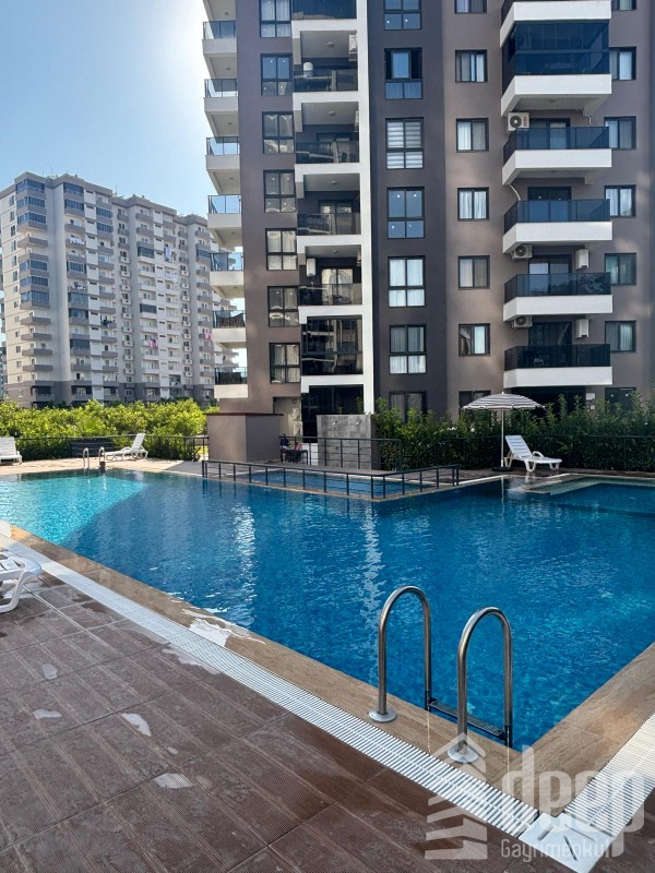 DEEP'TEN ÇEŞMELİ'DE SATILIK LÜKS 1+1 DAİRE