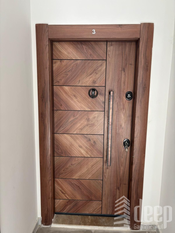 DEEP'TEN ÇEŞMELİ'DE SATILIK LÜKS 1+1 DAİRE