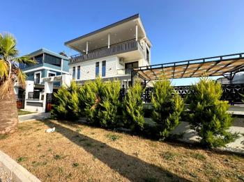 Didim'de Satılık 4+1 Ayrı Mutfaklı Villa