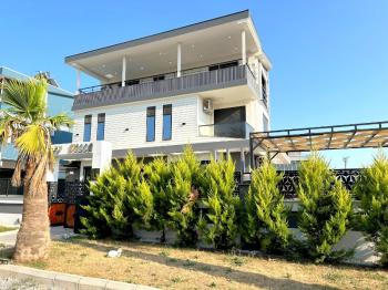 Didim'de Satılık 4+1 Ayrı Mutfaklı Villa
