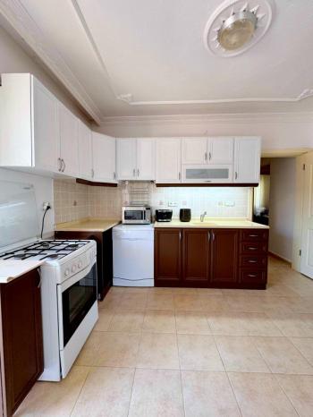 ÇAMLIK MAHALLESİNDE SATILIK YAZLIK