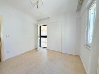 ÇAMLIK MAHALLESİNDE SATILIK YAZLIK