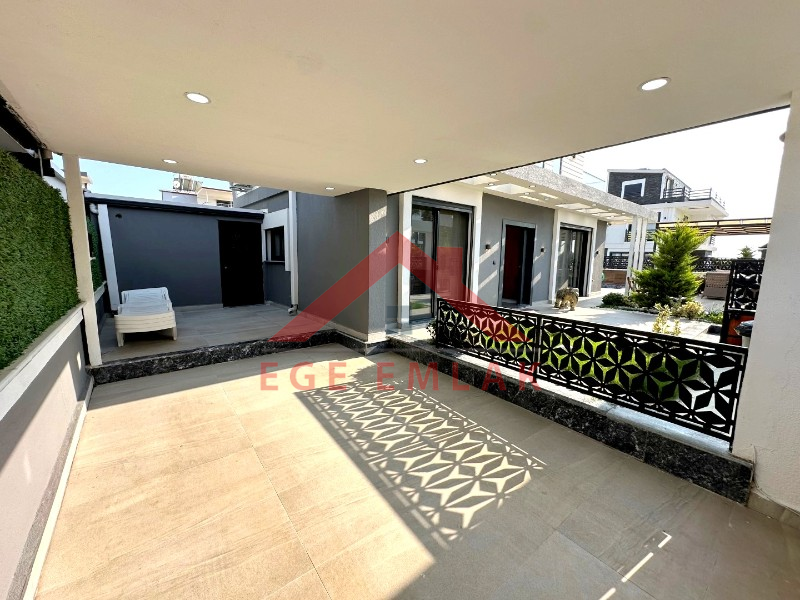 Didim'de Satılık 4+1 Ayrı Mutfaklı Villa
