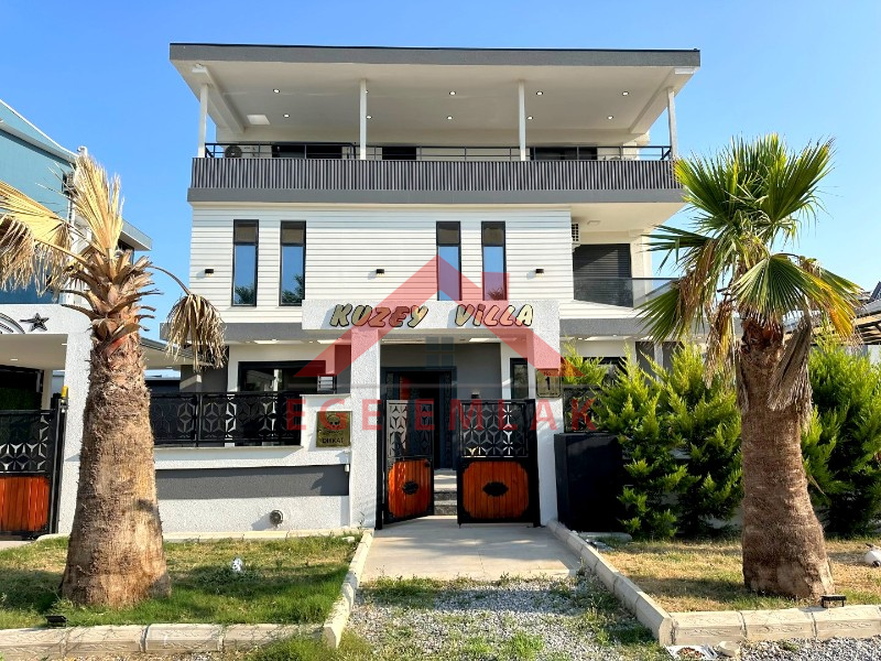 Didim'de Satılık 4+1 Ayrı Mutfaklı Villa