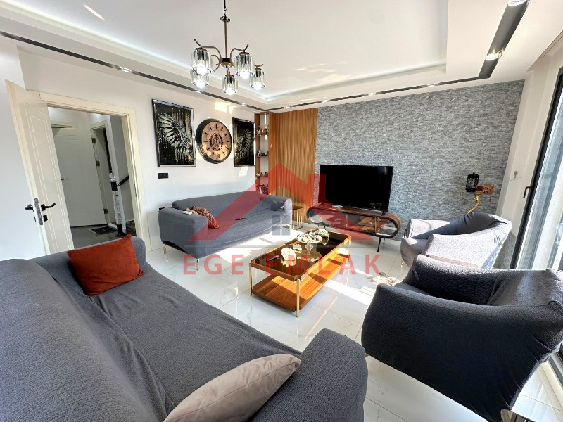 Didim'de Satılık 4+1 Ayrı Mutfaklı Villa