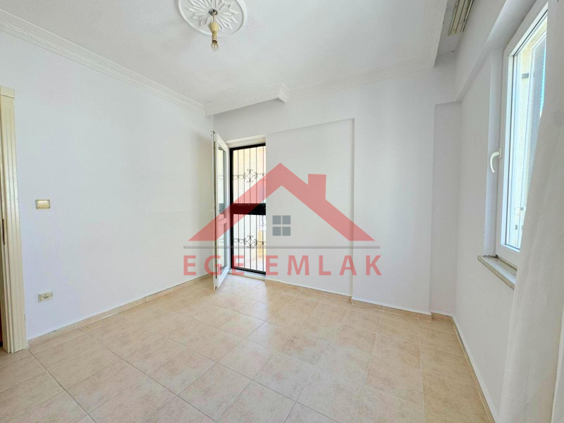 ÇAMLIK MAHALLESİNDE SATILIK YAZLIK