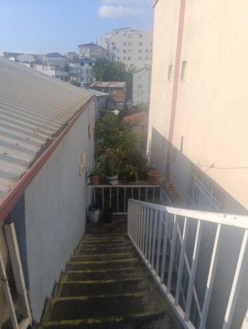 Kocaeli Gebzede Satılık 3 Katlı Bina