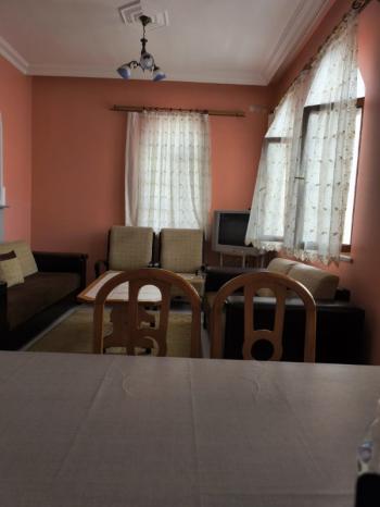 YALOVA TERMAL AKKÖY' DE DENİZ MANZARALI , HAVUZLU , 5+1 TRİPLEKS VİLLA